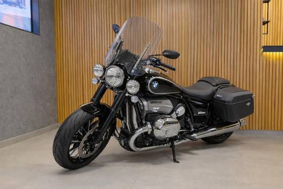 BMW R 18 BMW R 18